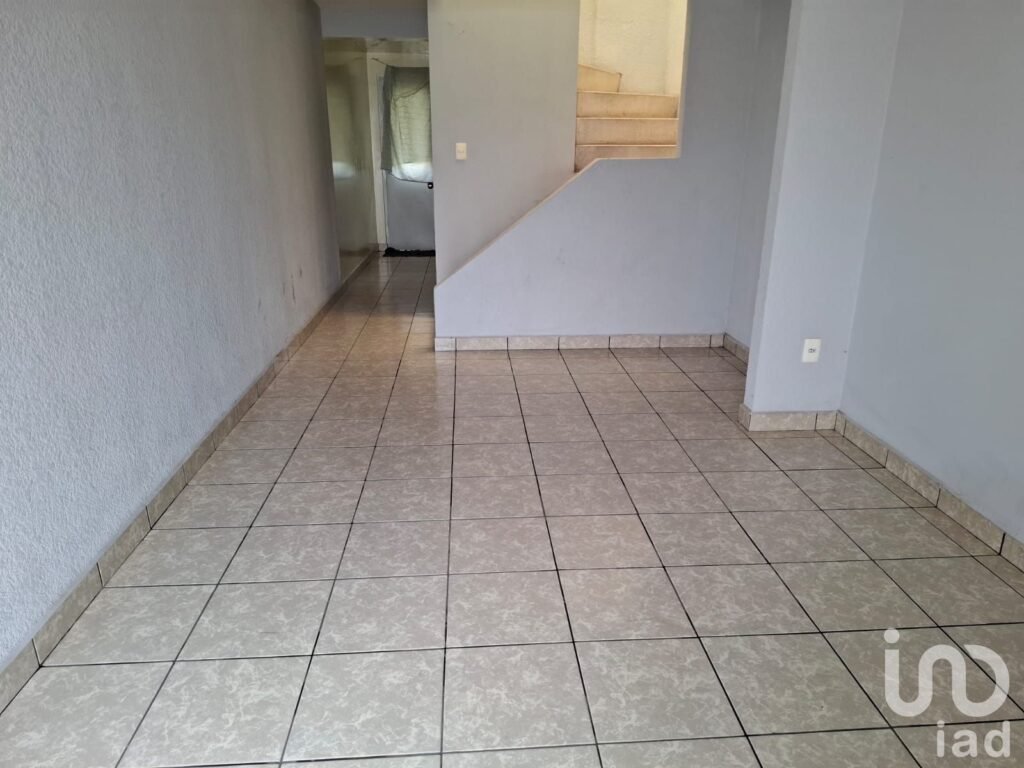 CASA EN VENTA EN LOS HÉROES CHALCO