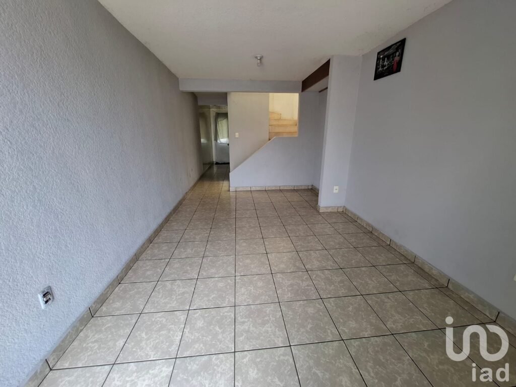 CASA EN VENTA EN LOS HÉROES CHALCO