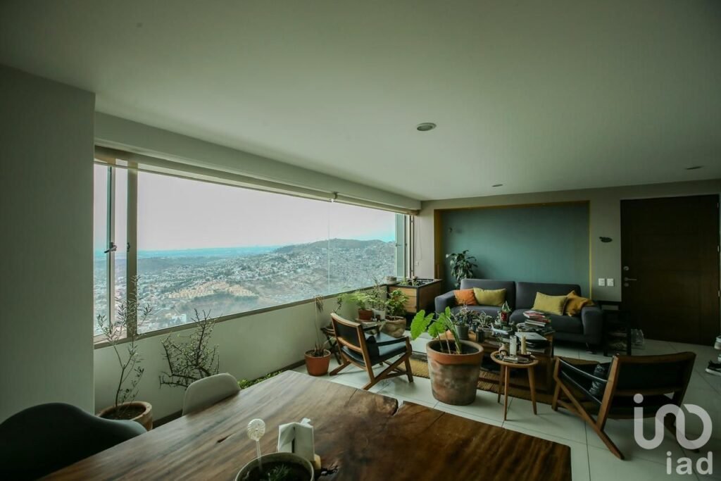 Oportunidad Departamento en Venta, Miraval II, Lomas Verdes, Naucalpan, Edo de México