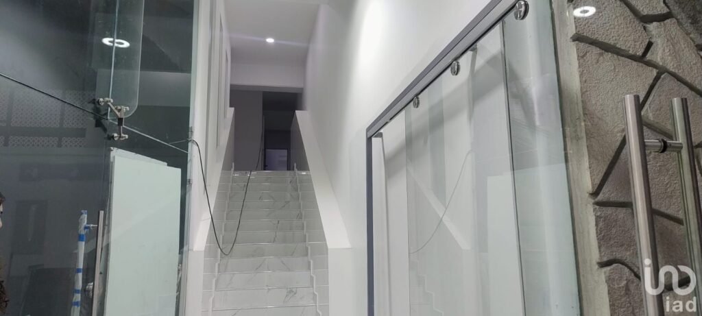 RENTA LOCAL 1 ER PISO INTERIOR VASCO DE QUIROGA SANTA FE CUAJIMALPA , CDMX
