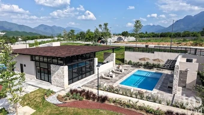 Venta de Terreno en Calenna I
