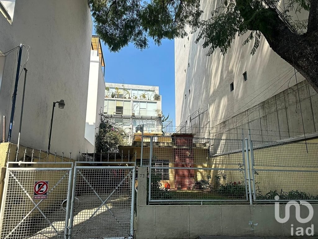 Terreno en venta en colonia Napoles CDMX ideal para desarollo habitacional