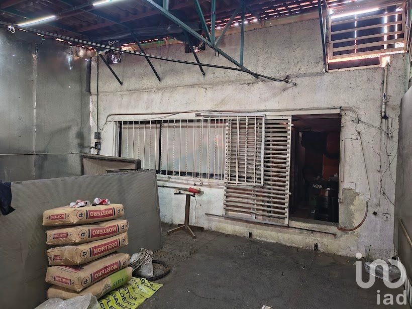 Local - bodega o para oficina en renta av. Pedro Ureña, Copilco 1, Coyoacán.
