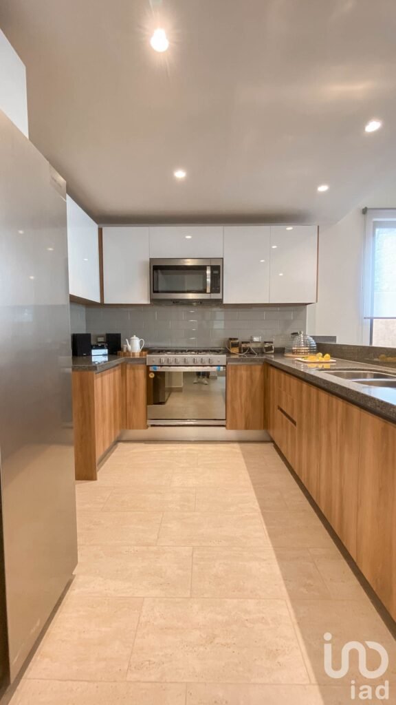 Casa Nueva con 3 Recámaras, 2.5 Baños y Bodega bajo rampa, Paseo Pitahaya | Entrega Inmediata