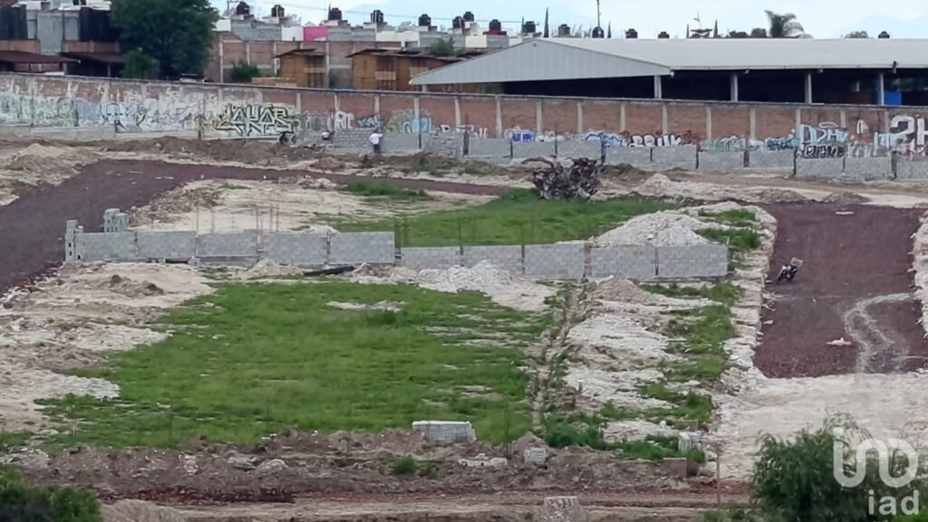 Terrenos en Venta - por la Amalia Solorzano Morelia!