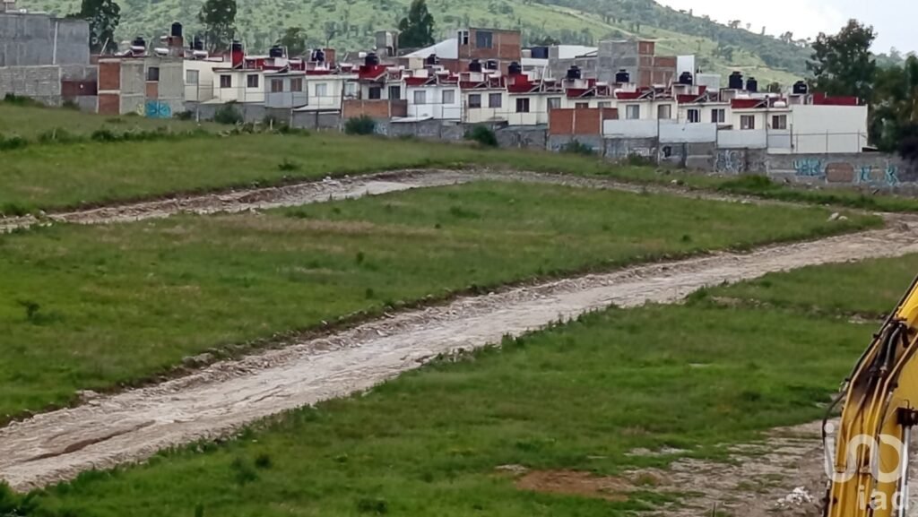 Terrenos en Venta - por la Amalia Solorzano Morelia!