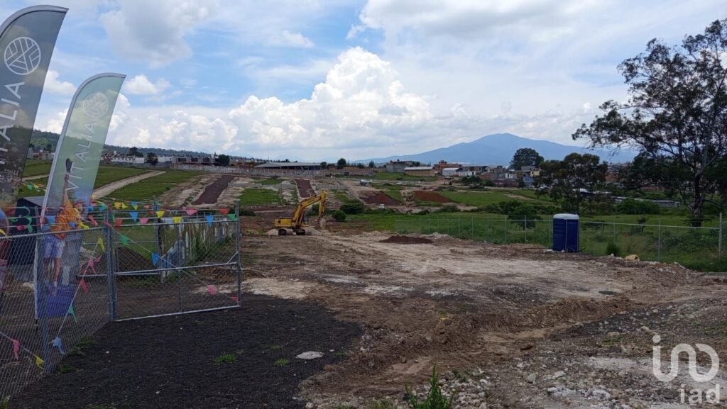 Terrenos en Venta - por la Amalia Solorzano Morelia!