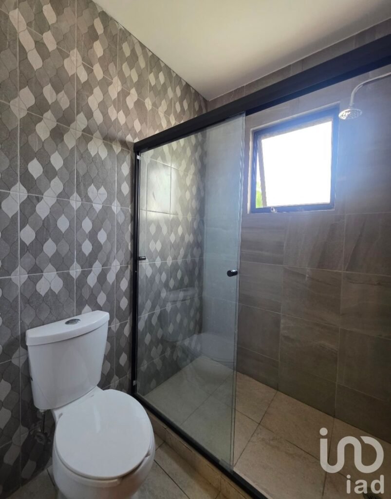 Casa en venta en privada con amenidades en Cholul, Yucatán.