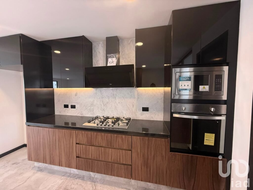 CASA EN VENTA EN LOMAS DE ANGELOPOLIS CAMPECHE