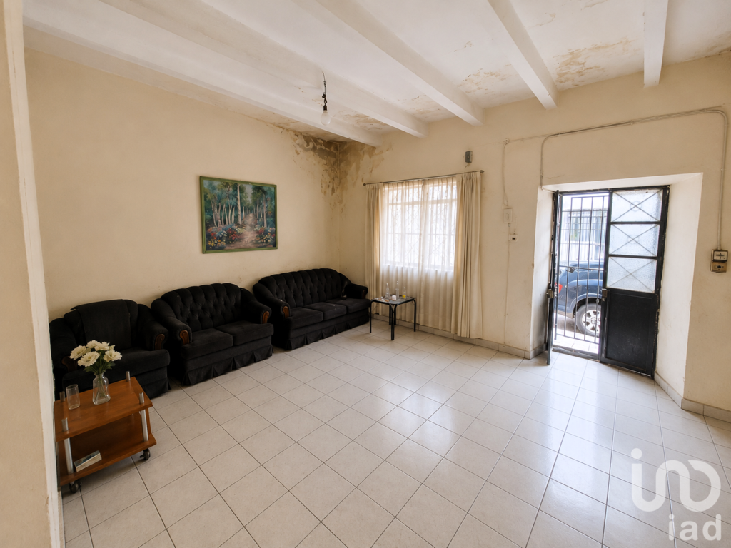 Propiedad en venta, en el corazón de la ciudad con 339 m2. Excelente oportunidad de inversión.