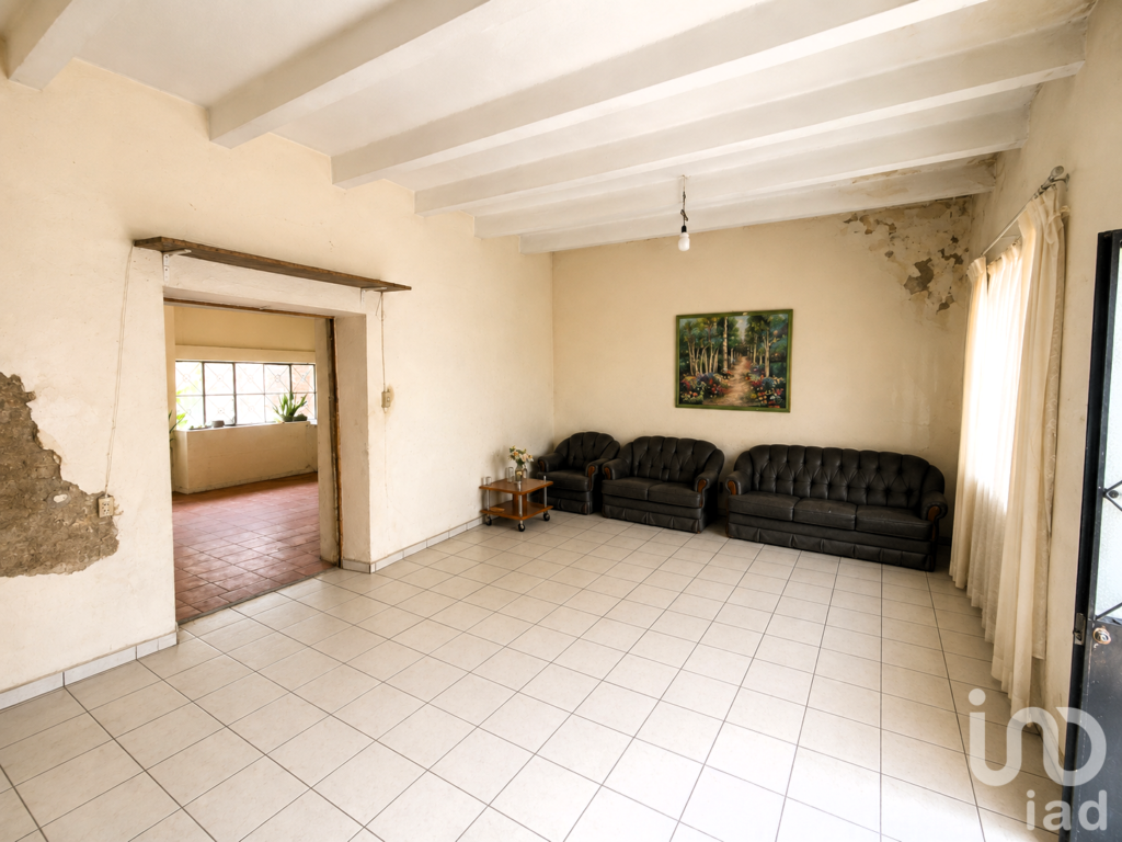 Propiedad en venta, en el corazón de la ciudad con 339 m2. Excelente oportunidad de inversión.