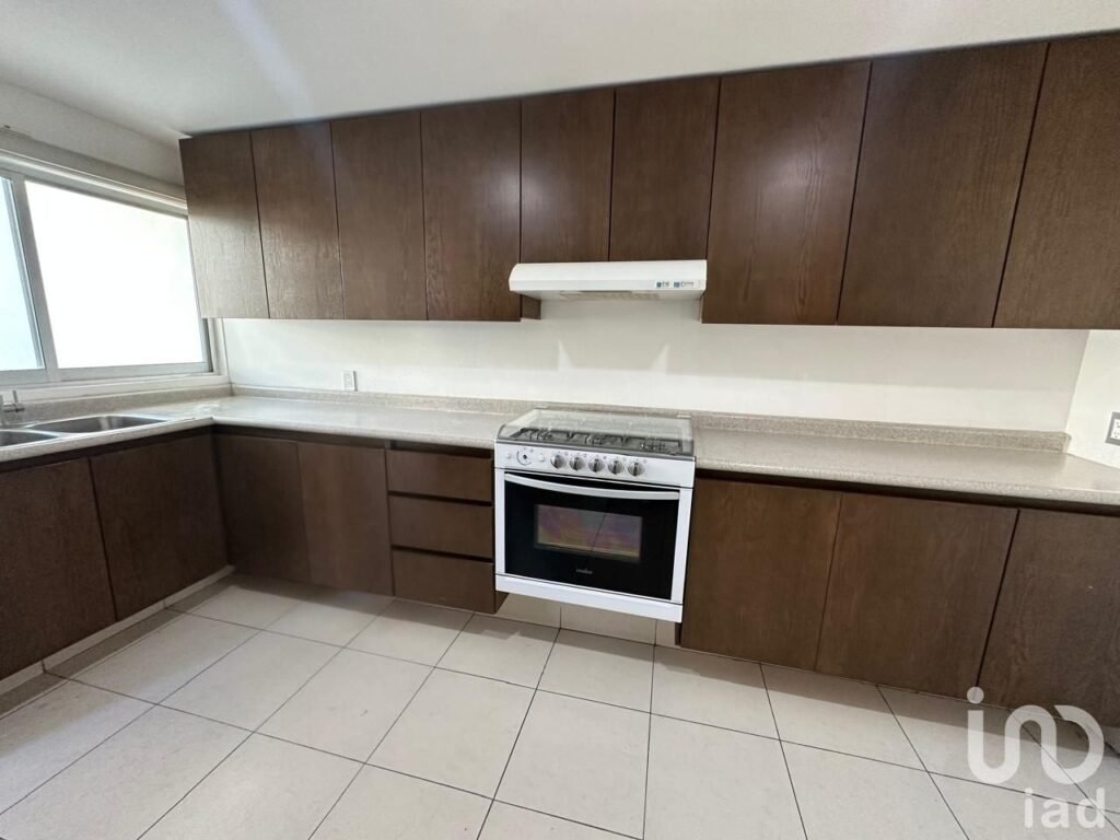 CASA EN VENTA/RENTA EN SENDEROS DE MONTE VERDE