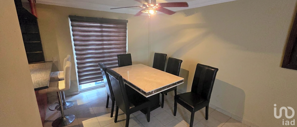 Casa en Venta en Col. Urbivilla del Cedro (Zona Cumbres)