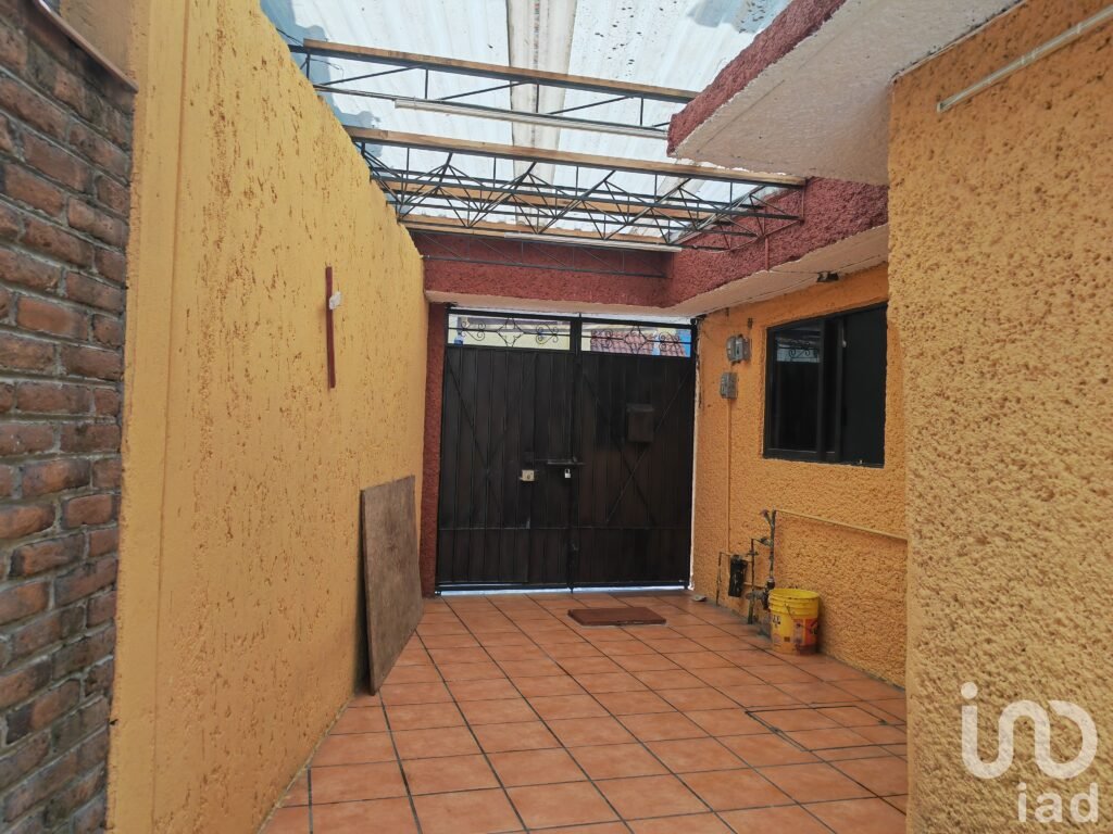 Casa en 2A Ampl. Santiago Acahualtepec