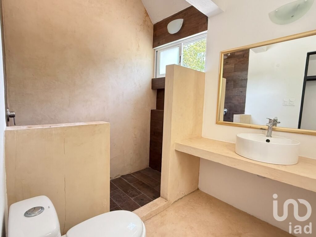 CASA EN RENTA EN PRIVADA LA CEIBA