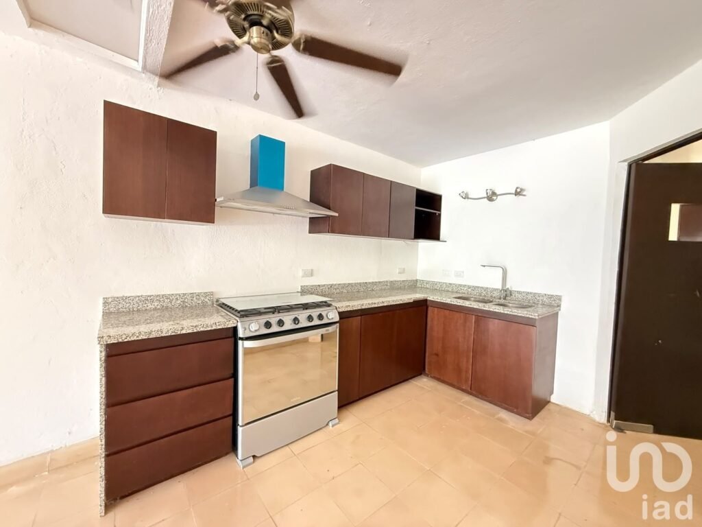 CASA EN RENTA EN PRIVADA LA CEIBA