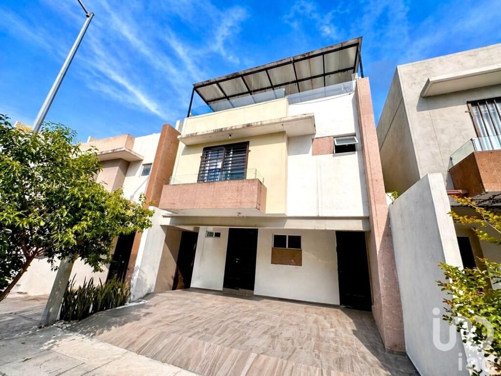 Casa en venta Dominio Cumbres, Mty, N.L.