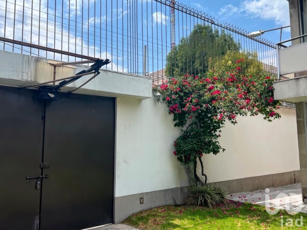 Casa en Renta en La Colonia Santa Clara, Toluca México.