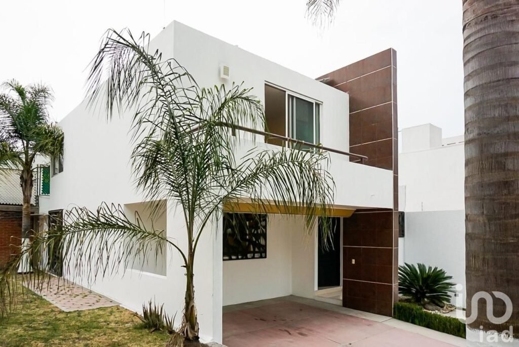 Casa amplia en venta en  Fraccionamiento Rincón de la Carcaña, San Pedro Cholula