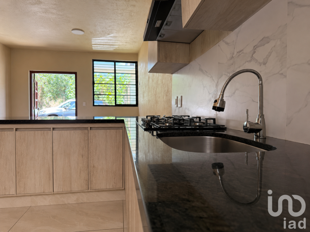 Casa Moderna en Excelente Zona en Tonalá ¡Lista para Habitar!