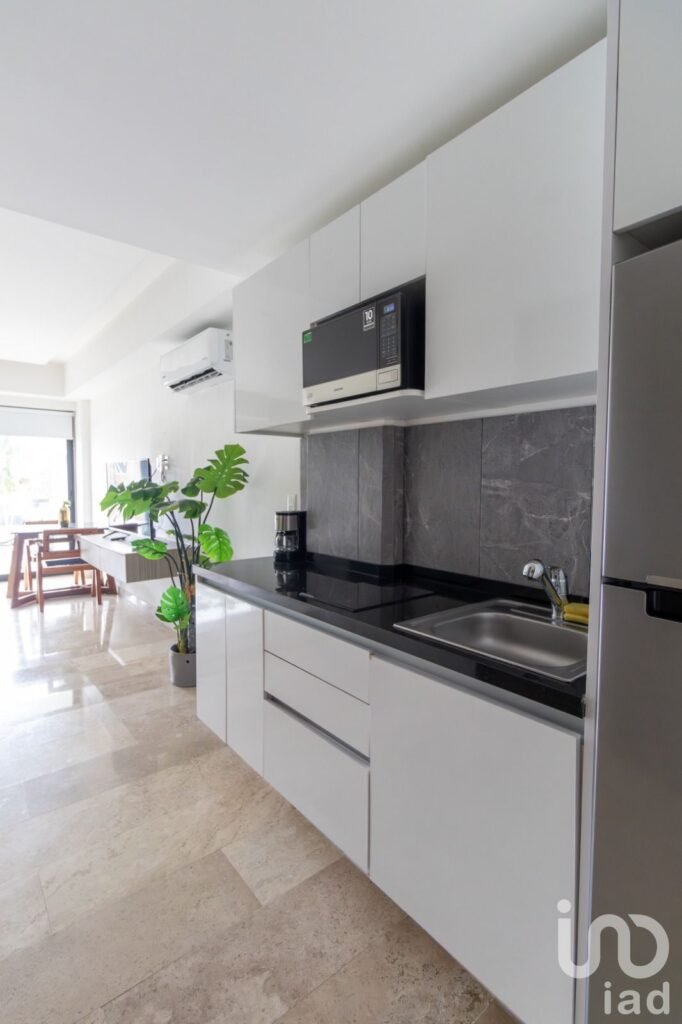 Estudio en Venta a 5 Minutos de la Playa | Excelente Oportunidad de Inversión en Playa del Carmen