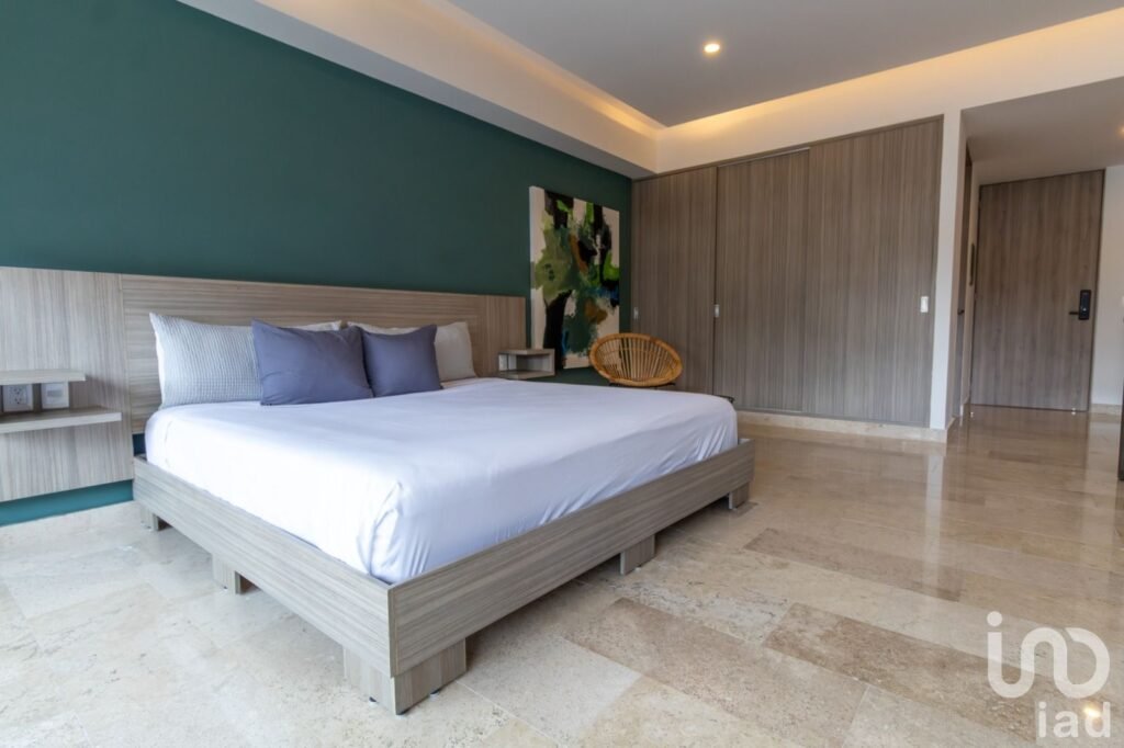 Studio for sale, Key Location 5 mins from beach
