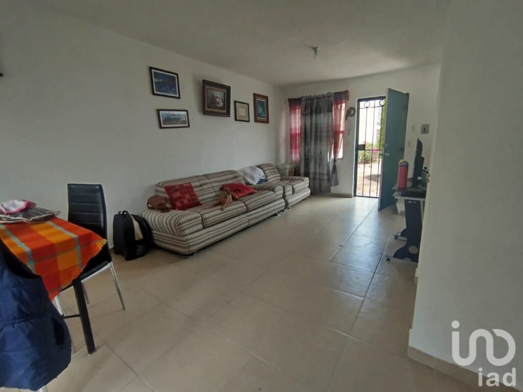 Casa en Renta 2 recamaras, 2 baños Real Solare