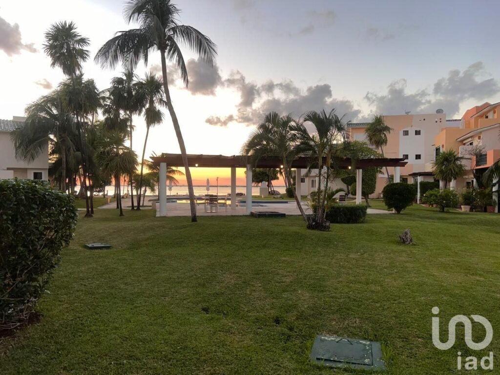CASA EN VENTA ZONA HOTELERA CANCÚN