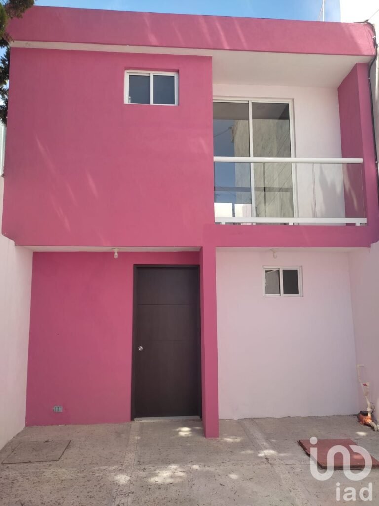 CASA EN VENTA COL. INSURGENTES ORIENTE PUEBLA