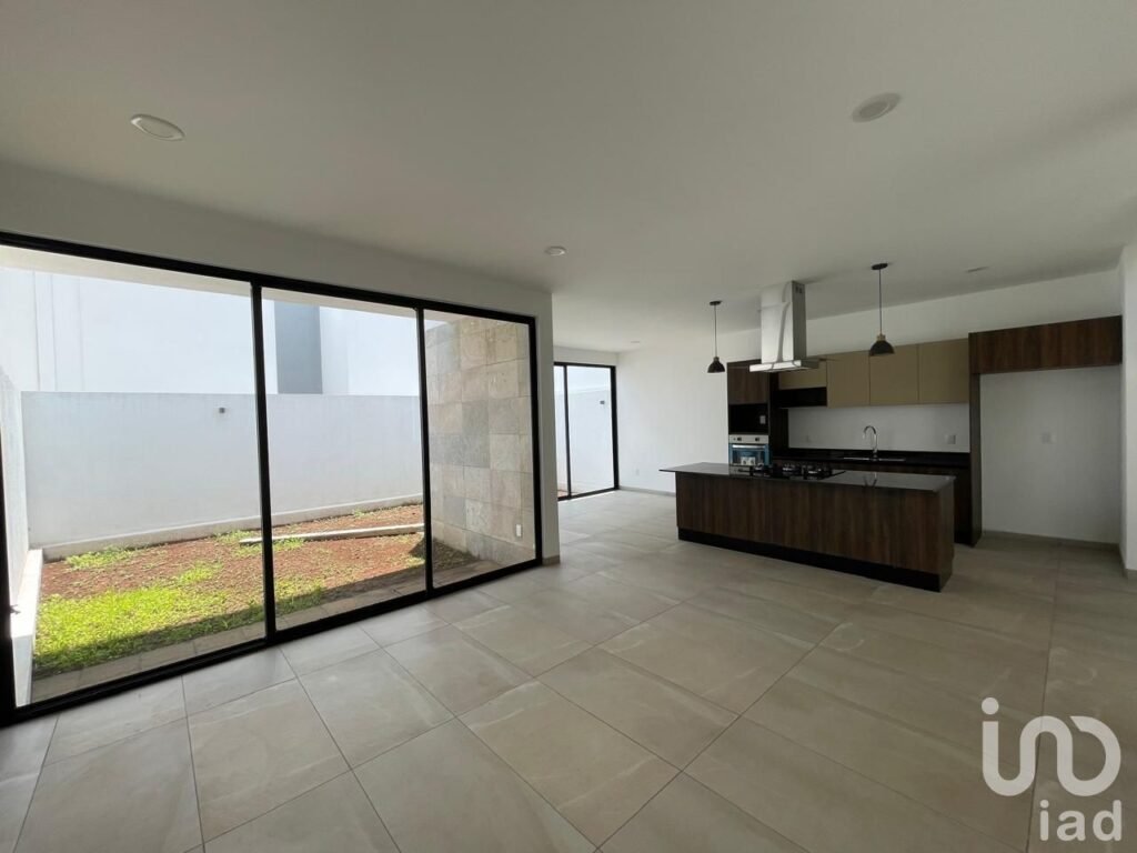 Casa en Venta en Frac. Lomalta, Tres Marías, Morelia