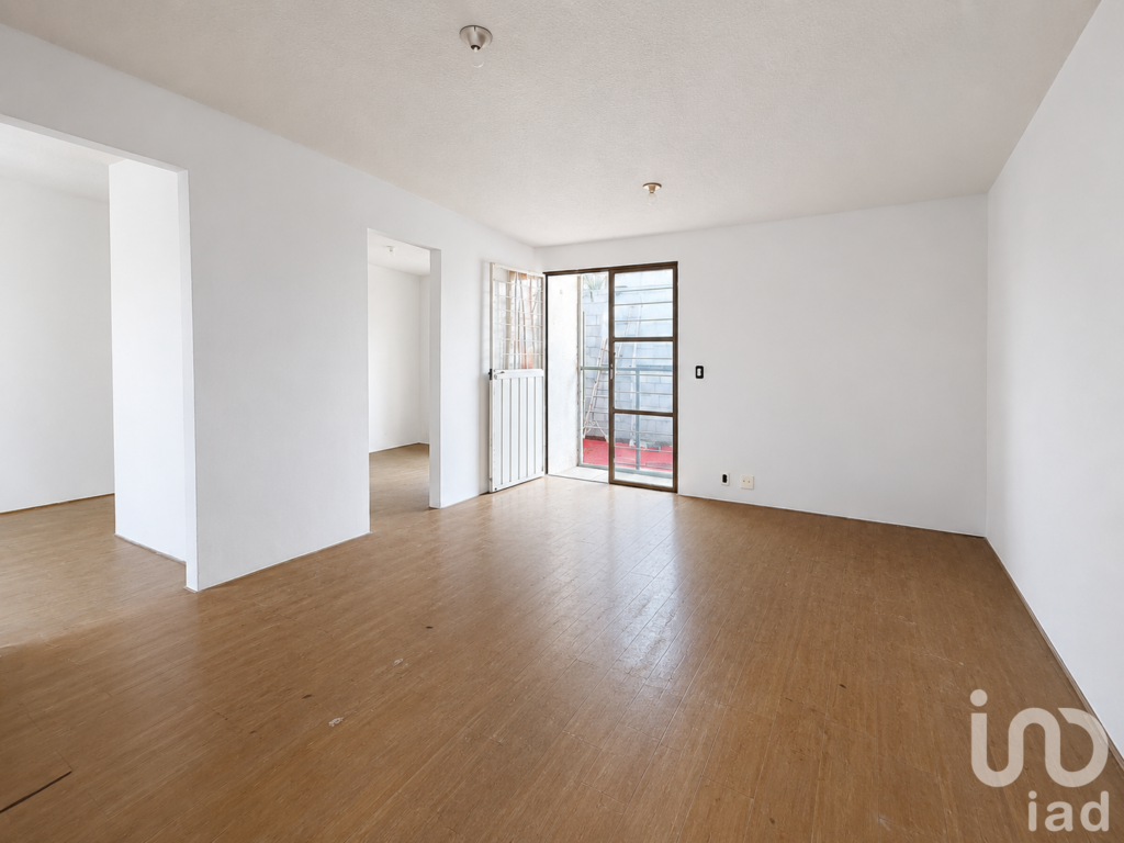 CASA DUPLEX EN VENTA BOSQUES DE LA HACIENDA (PLANTA ALTA)