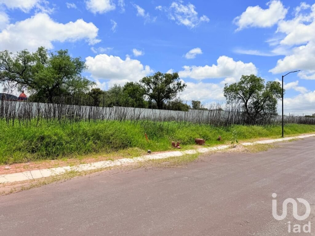 Terreno en Venta Real de los Cues