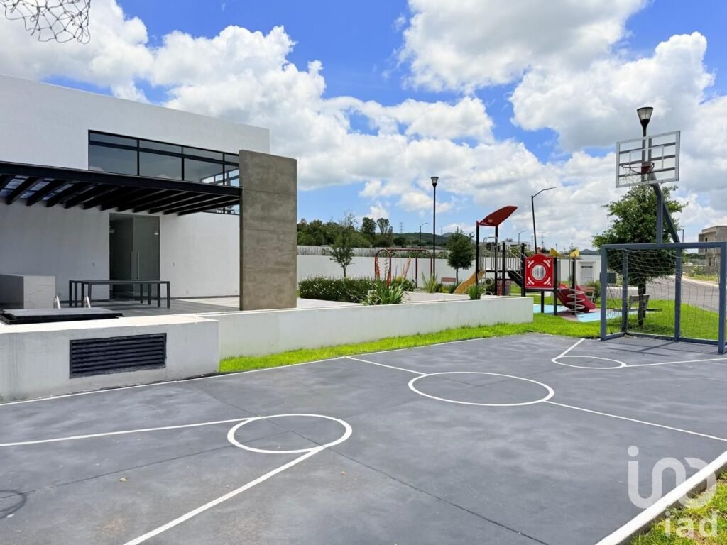 Terreno en Venta Real de los Cues