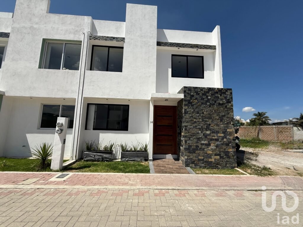 Casa Nueva en Venta en Cuautlancingo-Coronango, cerca de 4 caminos