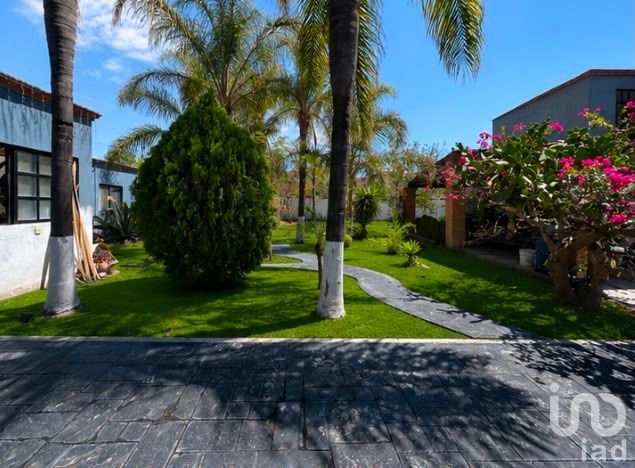 CASA  EN VENTA EN CERRADA LOS OLIVOS, CAMINO A SAN IGNACIO  AGUASCALIENTES, SUP. 2011 M2