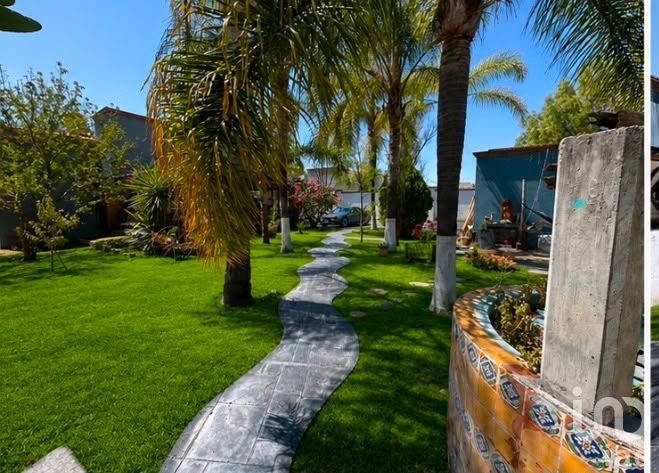 CASA  EN VENTA EN CERRADA LOS OLIVOS, CAMINO A SAN IGNACIO  AGUASCALIENTES, SUP. 2011 M2