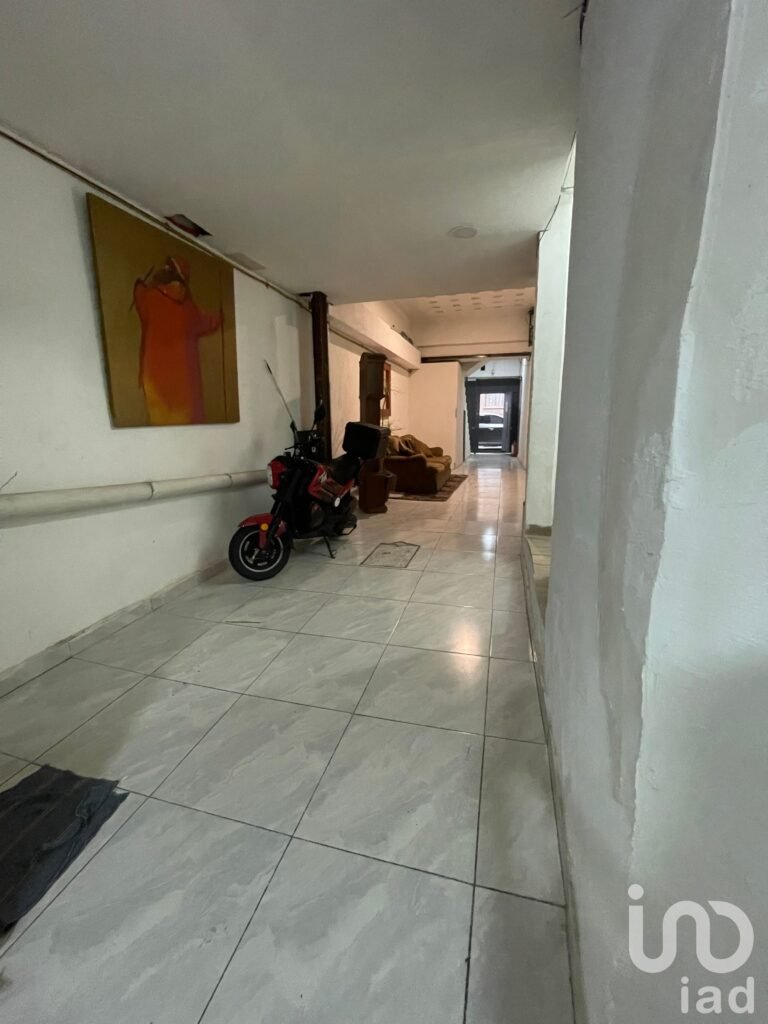 Oficina o bodega en renta en la col. Escandón I Secc, Miguel Hidalgo, CDMX.