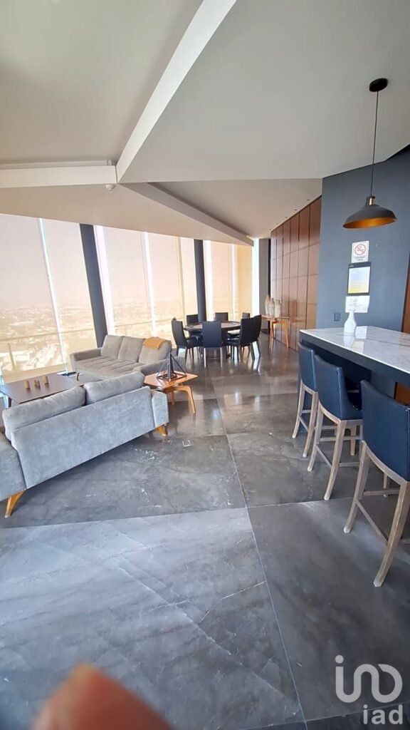DEPARTAMENTO EN VENTA EN ZAVALETA