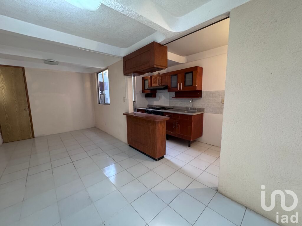 Casa en venta al Norte de Cuernavaca, Lomas de Tzompantle