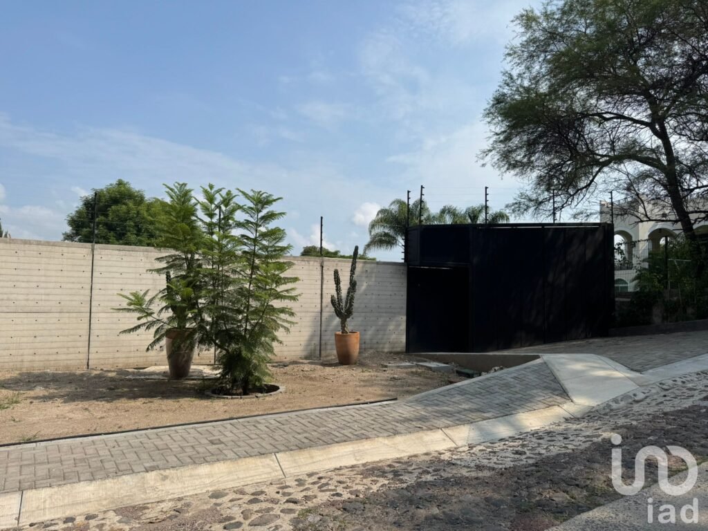 Terreno en venta Aurora Boreal dentro de Las Cañadas Zapopan