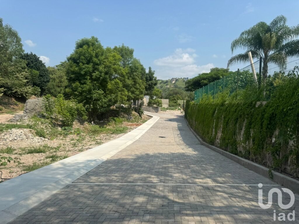 Terreno en venta Aurora Boreal dentro de Las Cañadas Zapopan