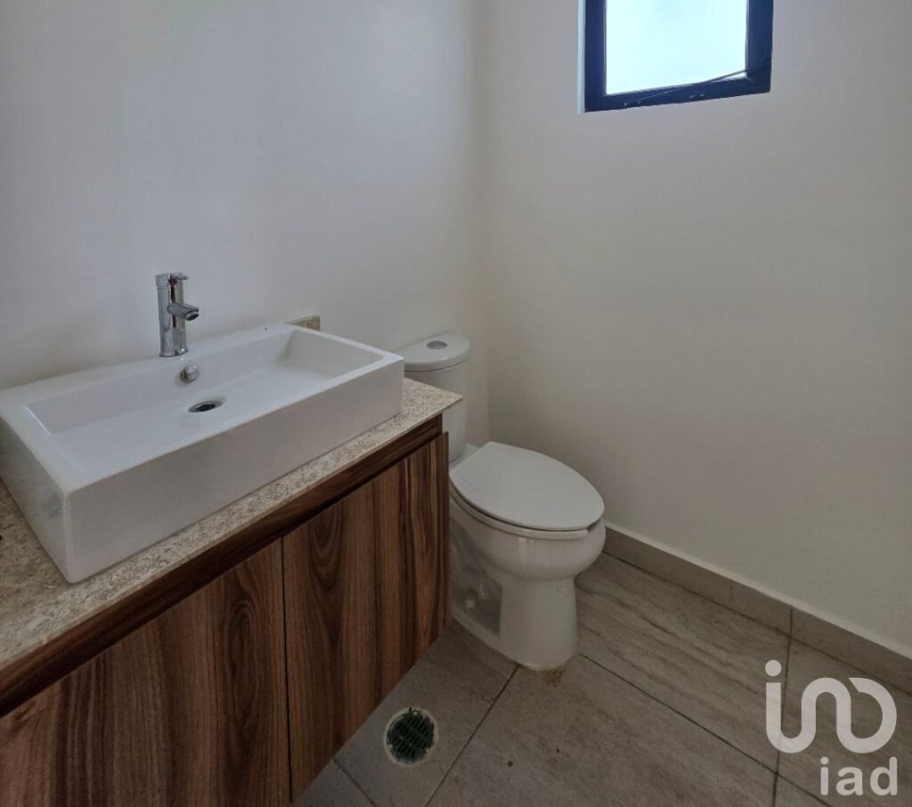 Casa en venta en privada con amenidades al Norte de Mérida, Yucatán.