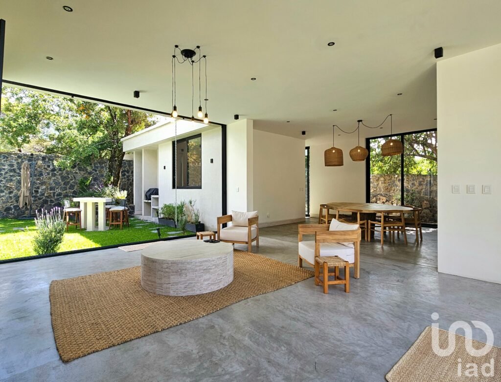 Casa en Venta en Tepoztlán rumbo a Santo Domingo Ocotitlan