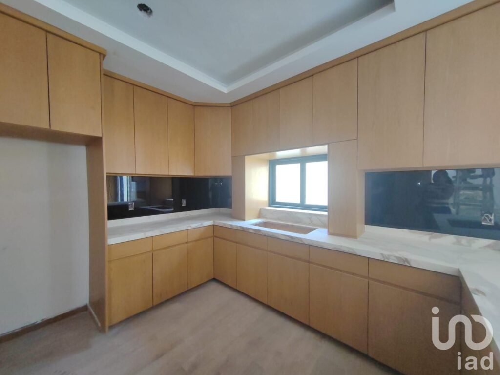 Casa en privada de solo 9 casas  con canal de nado en Delicias, Cuernavaca