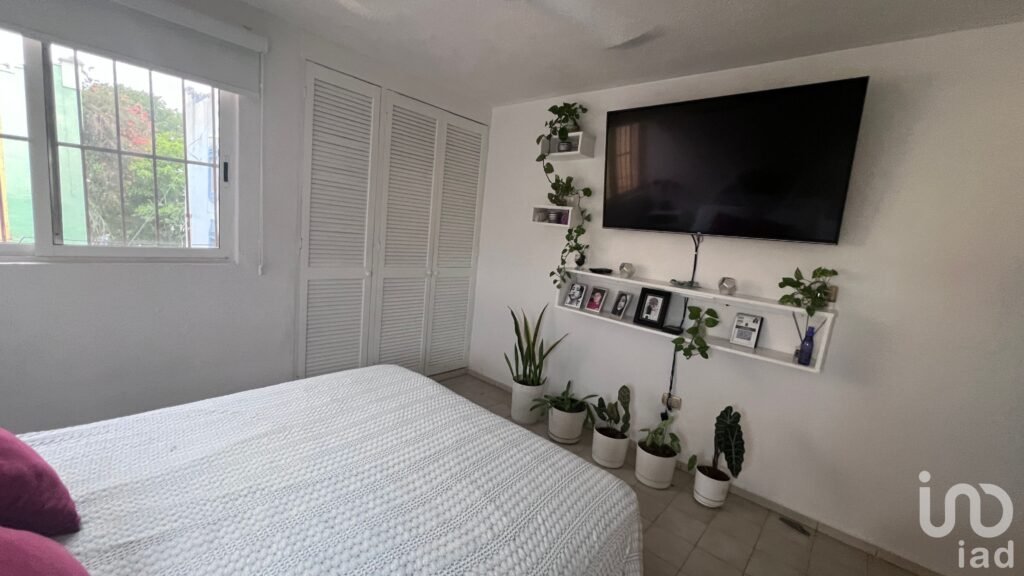 Departamento 3 recámaras en venta, por Plazas Outlet, Cancún.