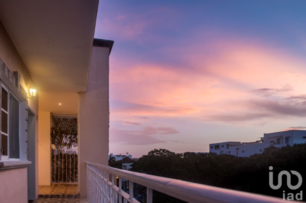 Departamento 48m2, zona turística Playa del Carmen, QR, 1Recamara, amueblado. Col. Gonzalo Guerrero