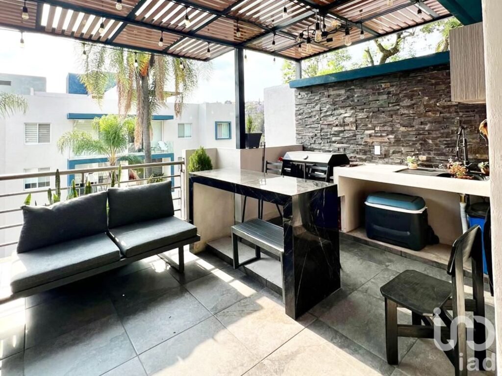 Venta de casa en Cuernavaca, Morelos, a 5 min. del Centro.