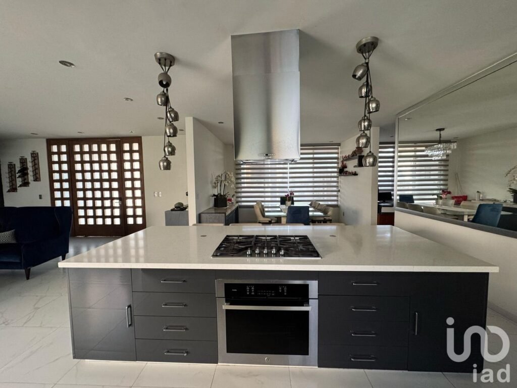 Casa moderna en venta en Acapatzingo Cuernavaca