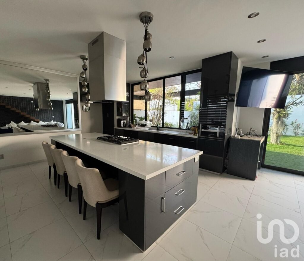 Casa moderna en venta en Acapatzingo Cuernavaca