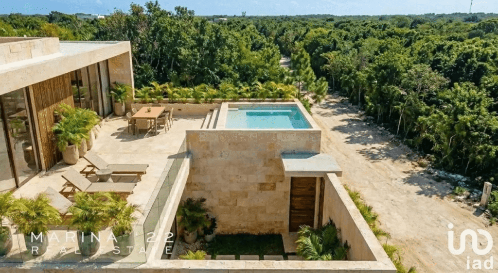 TERRENO EN VENTA ZONA HUAYACÁN, CANCÚN, QUINTANA ROO